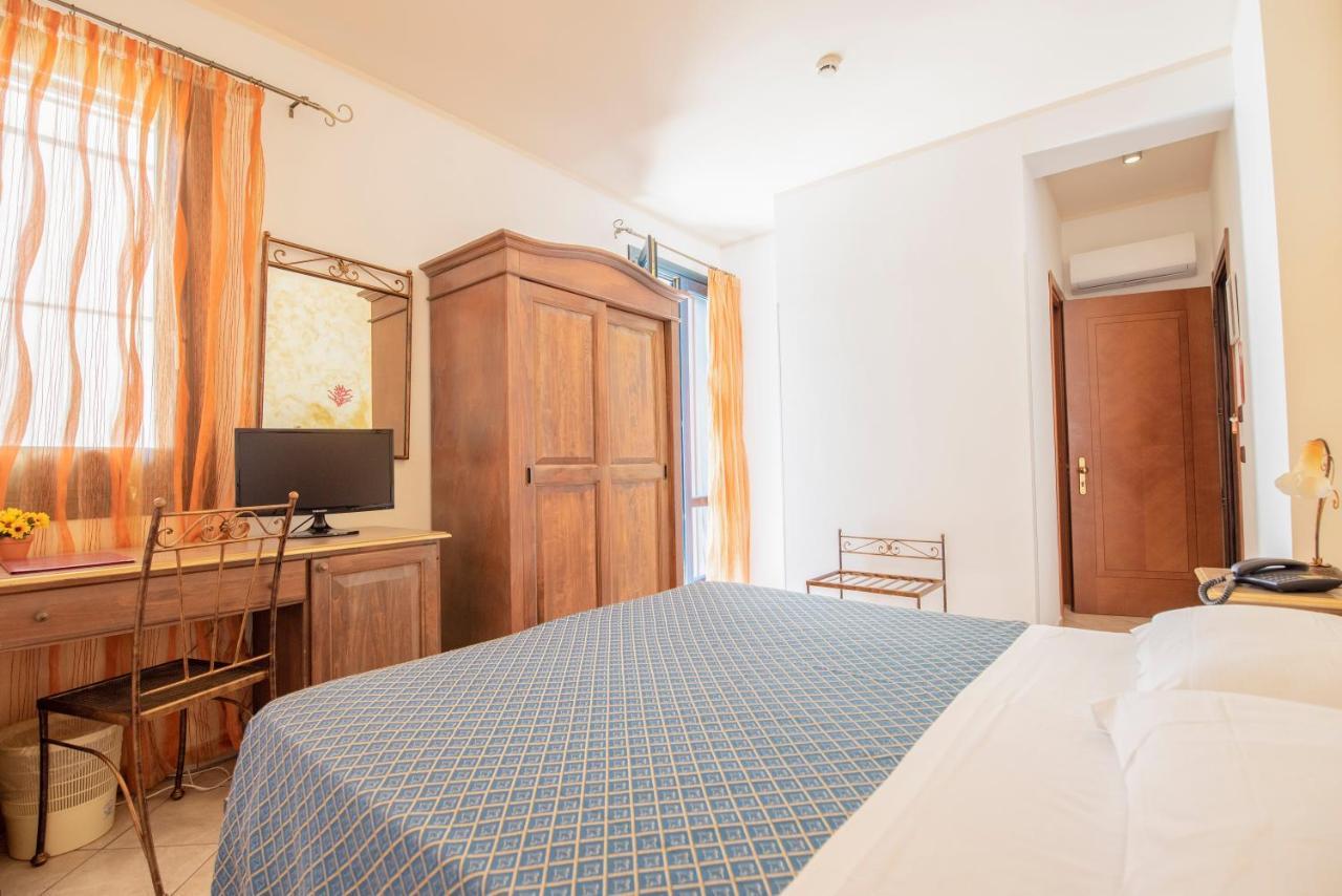 Hotel Altamarea San Vito Lo Capo Esterno foto